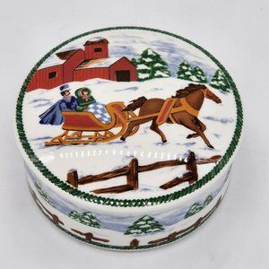 Mikasa Country Sleigh Christmas Porcelain Candy Dish with Lid HK507/683